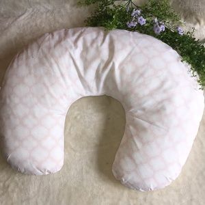 Boppy pillow